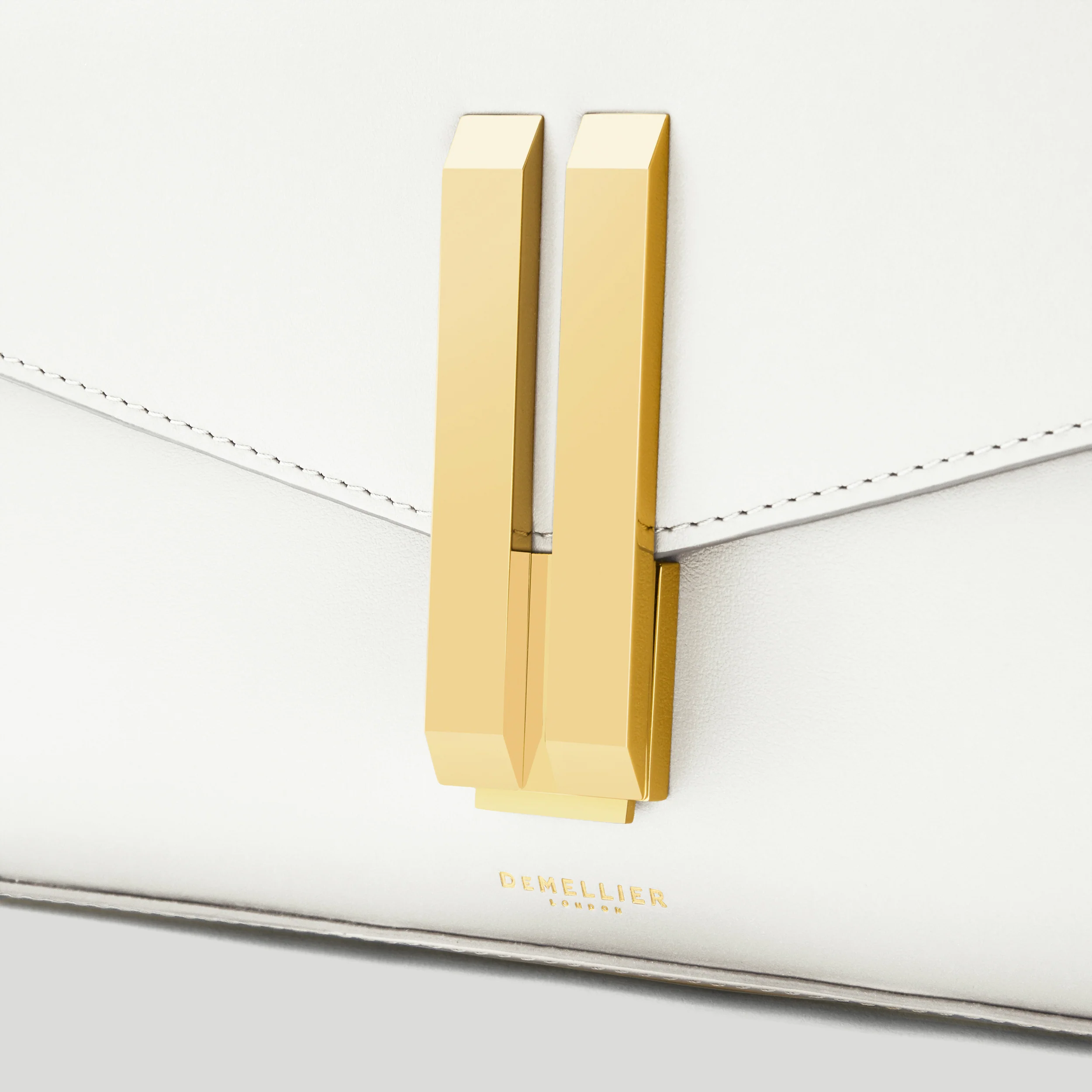 The Vancouver Clutch - Image 2